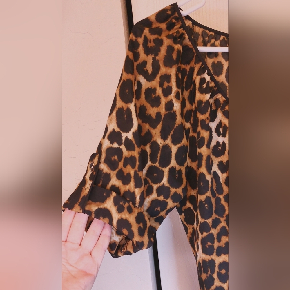 Express Leopard Print Button Up Blouse Size Mediu… - image 3